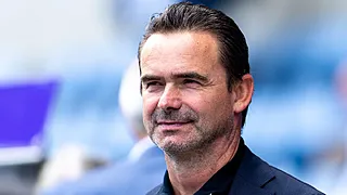 'Bliksemvertrek Overmars: moet Antwerp vrezen?'