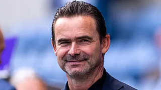 'Overmars verbaast: toptalent PSV op weg naar Antwerp'