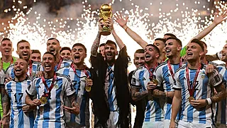 'Wereldkampioen keihard genegeerd door Barcelona'