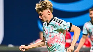 De Cat schrijft geschiedenis: Kompany bijt in het stof