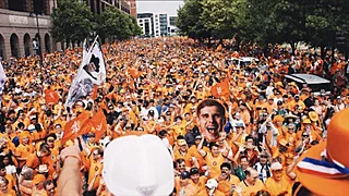 Oranje-fans zorgen voor dolle taferelen in Dallas