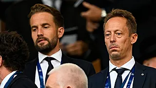 'Club davert op grondvesten: vertrek in kannen en kruiken'