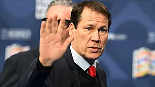 Verrassende Duivel bonkt op deur van Rudi Garcia