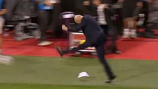Zidane door het lint: Frans bondscoach verklaart wilde reactie