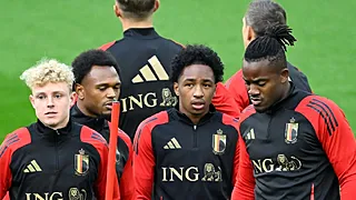 Van Bommel lonkt mee: 'Duivels-transfer van 40 miljoen'