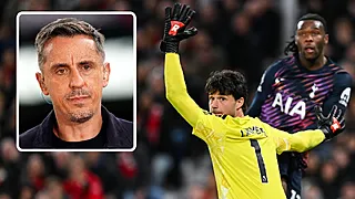 Nieuwe blamage United: Neville neemt Lammens in vizier