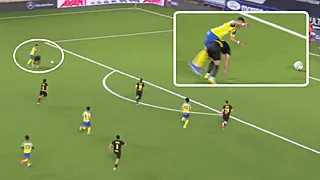 Union bestolen? Oud-refs unaniem na rode kaart Mac Allister
