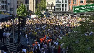 STVV viert feest met de fans: "Kans bestaat dat ik blijf"