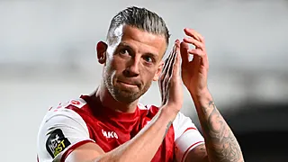 Alderweireld reageert emotioneel na prachtig eerbetoon