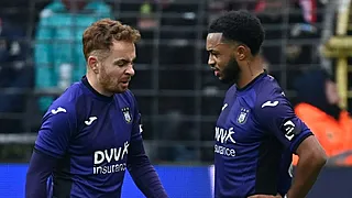 Sardella looft ploegmaat: 