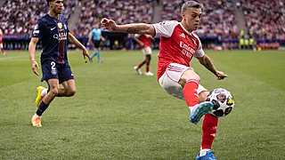 Chelsea maakt Arsenal en Trossard compleet belachelijk