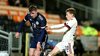 Jonge Duivels knokken zich in Schotland naar 18 op 18