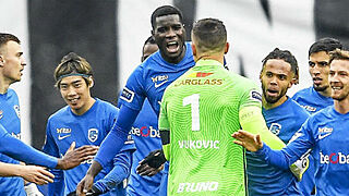 Genk heeft clubrecord beet na overtuigende zege tegen Antwerp