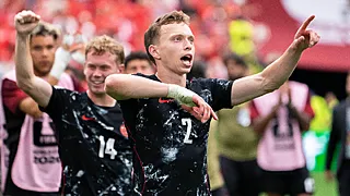 Mexico als eerste naar zestiende finales, monsterzege Canada