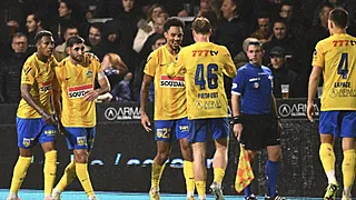 'Deze drie Belgische clubs strijden om spits'