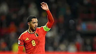 Aanvoerder Tielemans in vraag gesteld: “Beter hij captain"