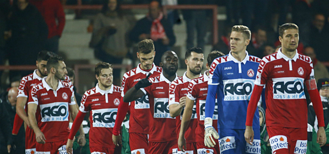 'KV Kortrijk speelt zomeraanwinst alweer kwijt'