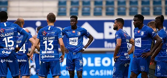 Foto: Defensief probleem bij Gent: