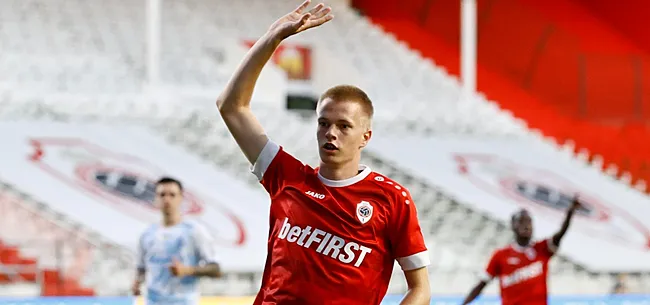 Image: https://www.voetbalimages.be/media/fotos/650x305/0/Arthur-Vermeeren-Antwerp-10-11-2022.jpg