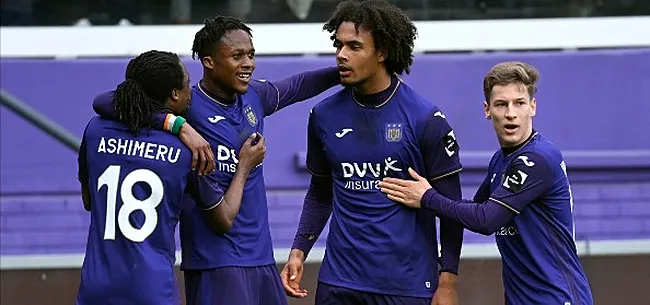 Anderlecht ziet titularis geblesseerd uitvallen