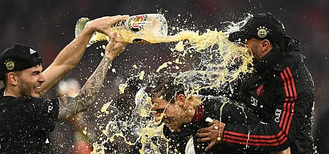 Image: https://www.voetbalimages.be/media/fotos/650x305/0/Bierdouches-Bayern-Munchen-24-04-2022.webp