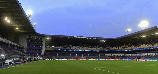 'Anderlecht gebruikt nieuwe grasmat maar voor negen matchen'