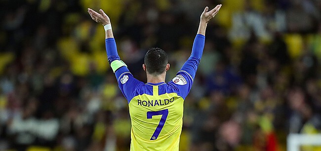Ronaldo doorbreekt magische grens met vierklapper