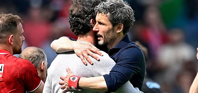 Image: https://www.voetbalimages.be/media/fotos/650x305/0/DeMil-VanBommel-15-05-2023.webp