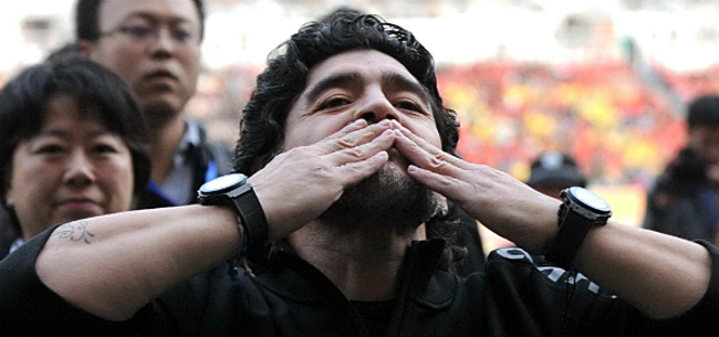 Foto: Overlijden Maradona valt samen met andere ongelukkige mijlpaal