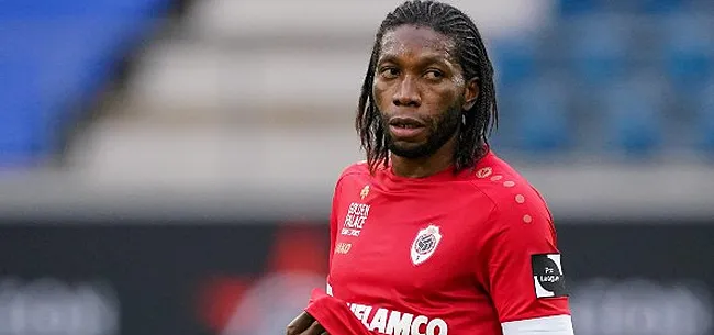 'Dieu is back: Mbokani rondt straffe transfer af'