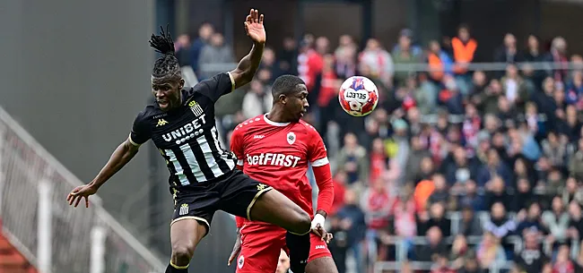 Image: https://www.voetbalimages.be/media/fotos/650x305/0/Duel-Antwerp-Charleroi-19-03-2023.webp