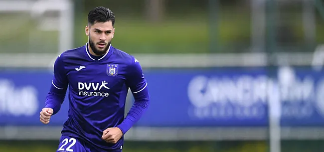 Image: https://www.voetbalimages.be/media/fotos/650x305/0/Elias-Cobbaut-Anderlecht-15-07-2020.jpg