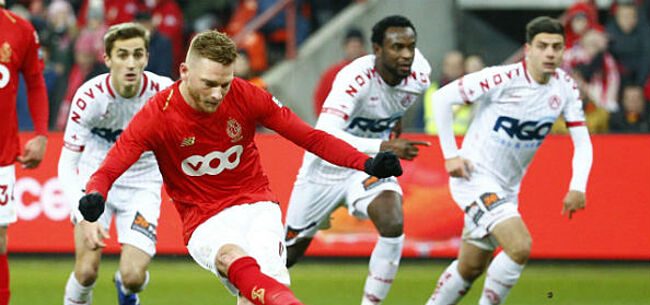 Omstreden 'VAR-doelpunt' helpt Standard in het zadel tegen KV Kortrijk