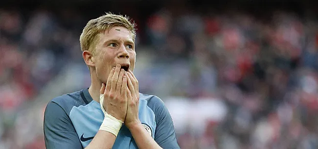 De Bruyne verrast en brengt zelf nieuws over zijn blessure