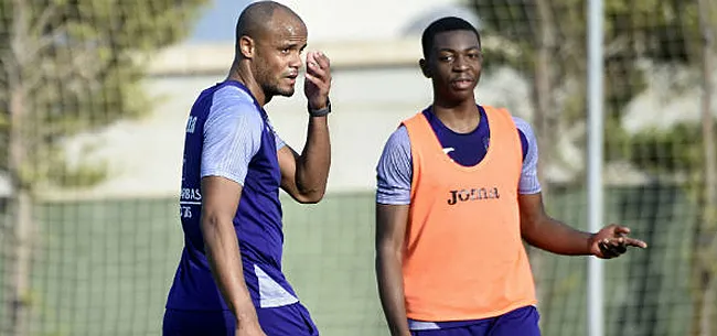 Image: https://www.voetbalimages.be/media/fotos/650x305/0/Kompany-Kana-Anderlecht-07-02-2020.webp