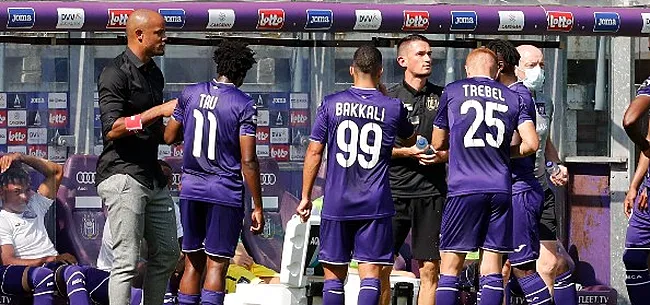 'Onderhandelingen met nieuwe RSCA-spits bijna rond'