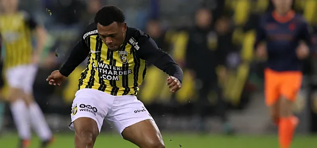 Openda schiet Vitesse in blessuretijd naar halve finale KNVB Beker