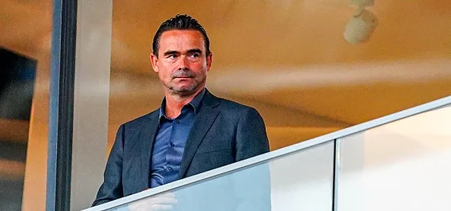 Overmars slaat weer toe: toptarget tekent voor 5 jaar