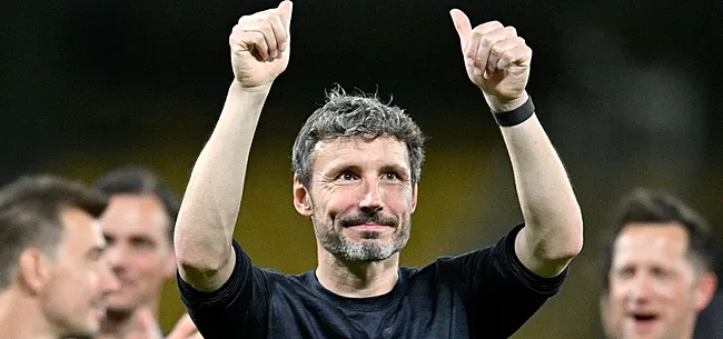 Van Bommel deelt stevige prik uit aan Vanhaezebrouck