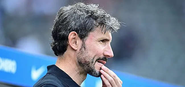 Bijna witte rook: Van Bommel strijkt neer op de Bosuil