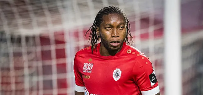 Mbokani verbaast zich over 'hot item' bij Antwerp