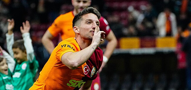 Mertens blinkt uit bij Galatasaray maar staat in onverwachte schaduw