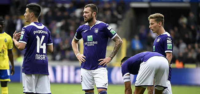 Foto: 'Coucke drukte door voor floptranster'