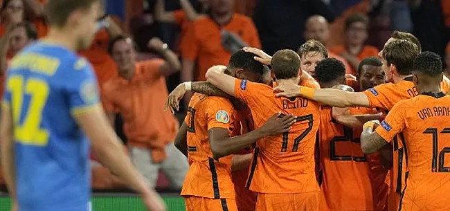 Oranje bibbert na weggeven dubbele voorsprong maar pakt verdiend eerste zege