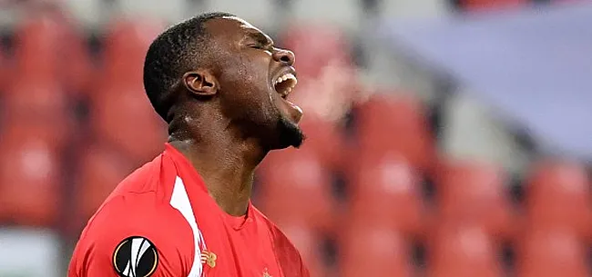 Image: https://www.voetbalimages.be/media/fotos/650x305/0/Oulare-balen-Standard-01-02-2022.webp