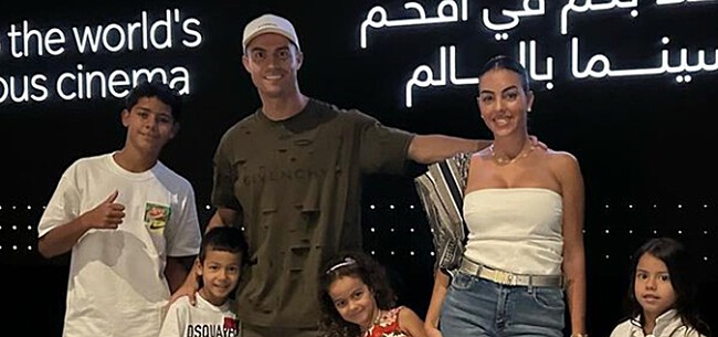 Cristiano Ronaldo zet met Georgina Saoedi-Arabië op stelten