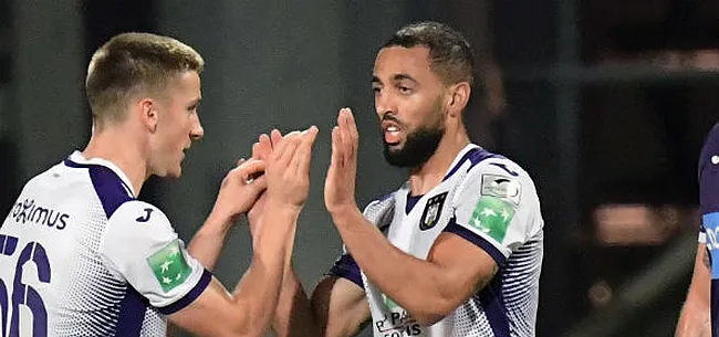 Image: https://www.voetbalimages.be/media/fotos/650x305/0/Roofe-Saelemaekers-Anderlecht-vieren-25-09-2019.webp
