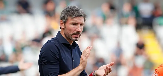 Image: https://www.voetbalimages.be/media/fotos/650x305/0/Van-Bommel-Antwerp-11-09-2022.webp