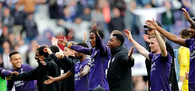 'Twee zomervertrekkers staan klaar bij Anderlecht'