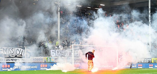 Bom ontploft bij Charleroi: fans breken zondebok af